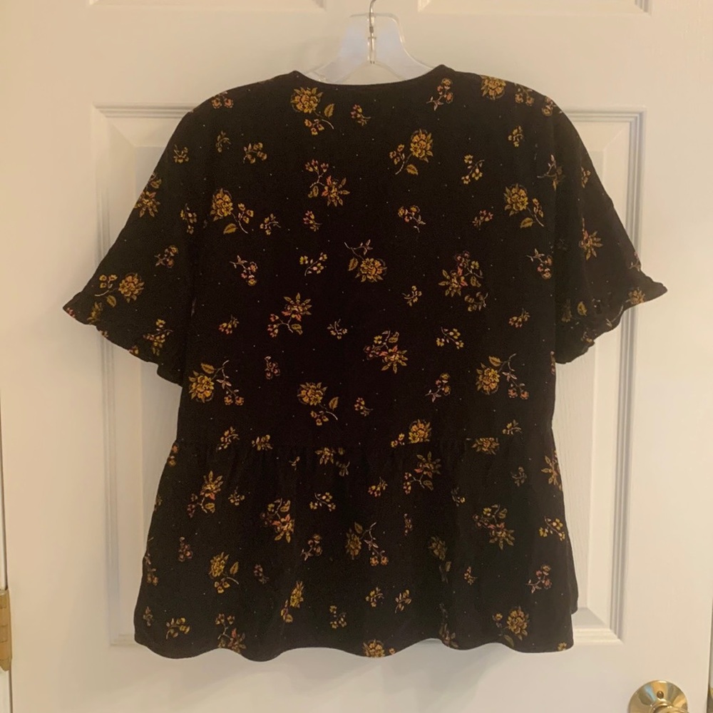 Madewell Top - Picture 2 of 5